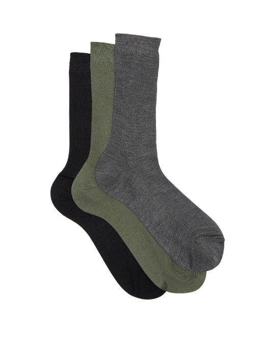 Set of three silk socks