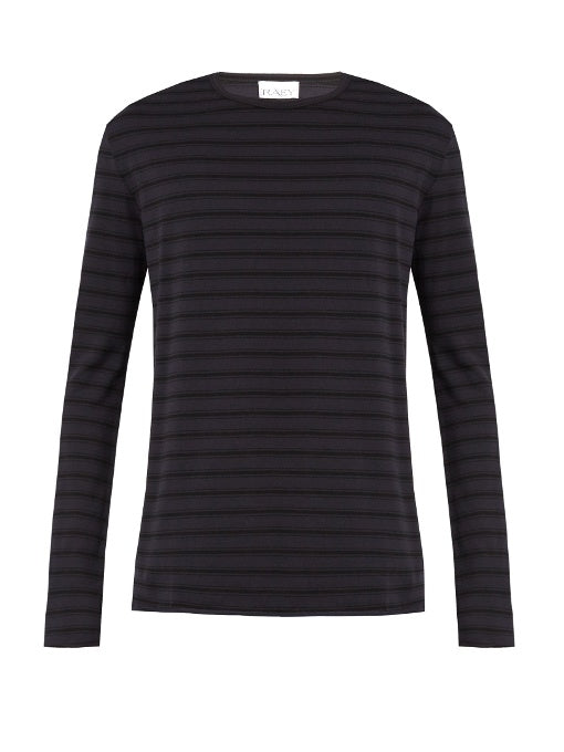 Raw-edge long-sleeved T-shirt